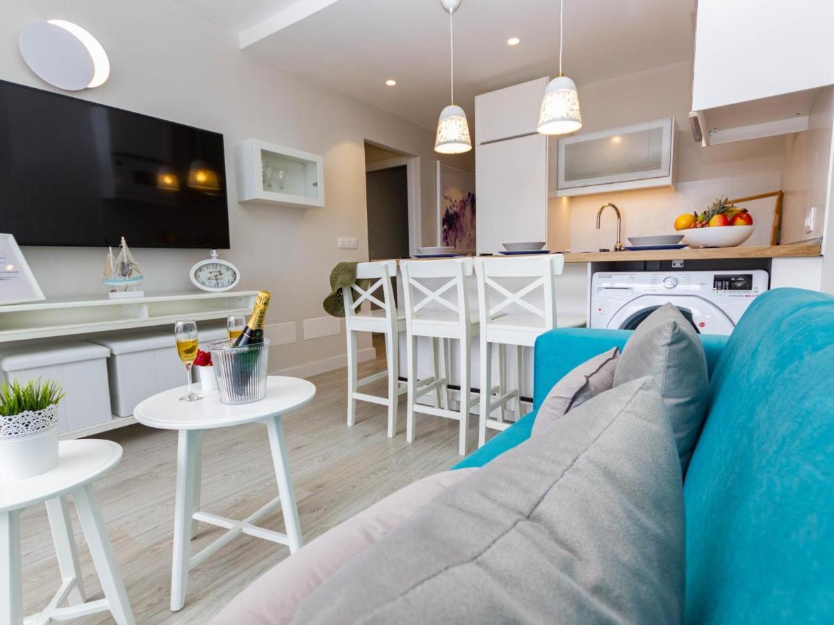 Navy Style Friendly Holiday Home Плайя-дель-Инглес Экстерьер фото
